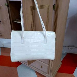 Handbags/Tote